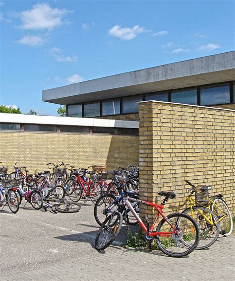 Archipicture Eu Arne Jacobsen Nyager Elementary School