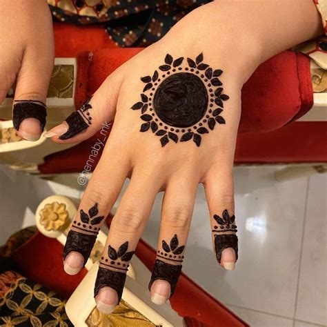 Minimal Mehndi Designs For Your Intimate Wedding Hennadesigns