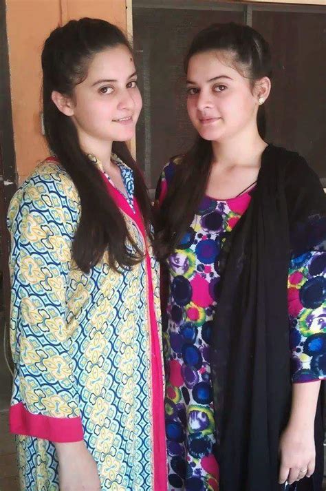 Major Throwback To The Old Photos Of Aiman Khan And Minal Khan