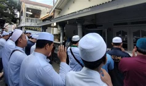 Habib Rizieq Minta Maaf Sebesar Besarnya Jenazah Istri Dimakamkan Di