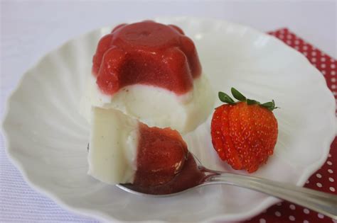 Blog P Tit Fouet Panna Cotta De Iogurte Gelatina Natural De Morango