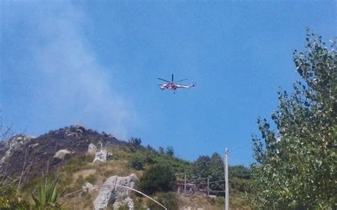 Incendio A Ischia A Fuoco Oltre 4 Ettari Di Boschi Sky TG24