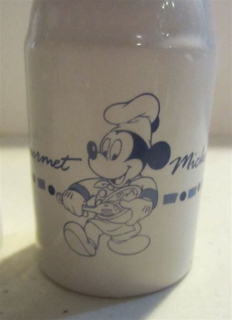 Disney Gourmet Mickey Mouse Salt Pepper Shakers Salt Pepper Shakers