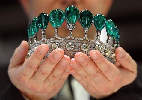 Magnificent royal emerald and diamond tiara.