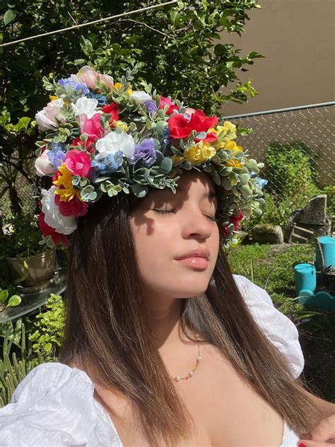 Midsommar Costume | May Queen Halloween Outfit