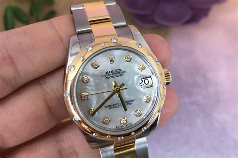 4 Questions About Rolex Women S Watches Arnold Jewelers