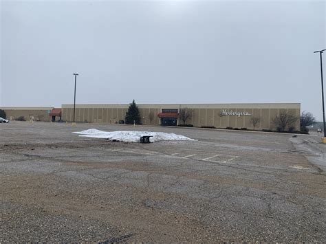 Rockstep Capital Seeks Changes To Uptown Willmar Mall Lots With New