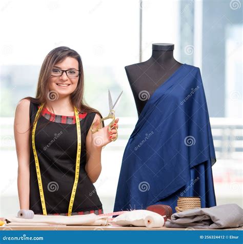 Qual É O Feminino De Alfaiate