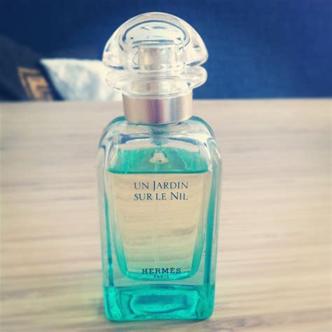 WeeVoyages: Hermès perfume