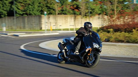 Yamaha T Max Sx Sport Edition Prova Prezzo Prestazioni Motorbox