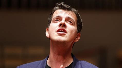 Philippe Jaroussky rencontre avec le contre ténor star à l occasion