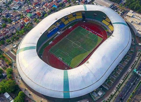 Stadion Patriot Chandrabaga Kota Bekasi Simbol Prestasi Semangat