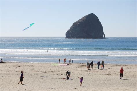 Pacific City on the Oregon Coast: Dune Surfing | WAVEJourney