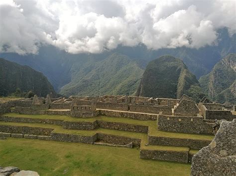 Descubren Red De Andenes Bajo La Plaza Sagrada De Machu Picchu