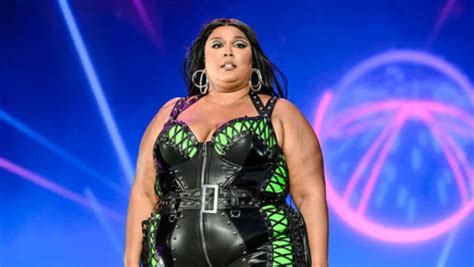 Lizzo Speaks Out Against Body Shaming Trolls Puts Focus On Self Love