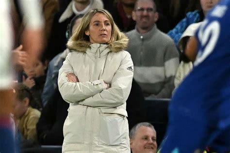 La descente aux enfers du foot féminin français après la débâcle en