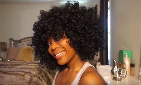 9 Ways To Curl Afro Textured Hair Without Heat According To Natural Hair Vloggers Curly Hair