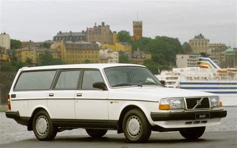 1987 Volvo 240 GL Kombi - Wallpapers and HD Images | Car Pixel