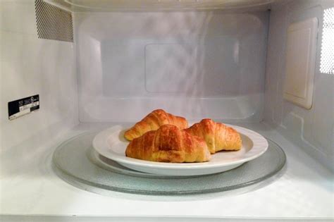 How To Heat Croissants Leaftv