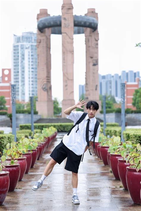 小昊同学 Xhtx1120 Posts X