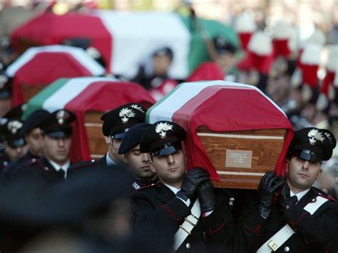 Nassiriya Anni Fa La Strage Dei Militari Italiani In Iraq Area C