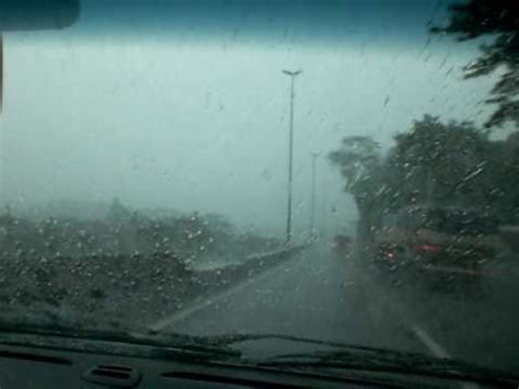 Aquapel Vs Temporal Na Estrada Rio Petr Polis Dirigindo Sem Ligar Os