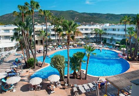 Fergus Club Palmanova Park Palma Nova Hotels Jet2holidays