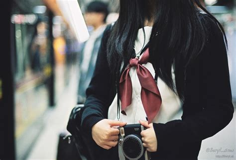 Fotos Gratis Bokeh Niña Cabello Grano Linda Tren Película Cosa Análoga Metro