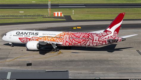 VH ZND Qantas Boeing 787 9 Dreamliner Photo By Oliver De Francesco ID