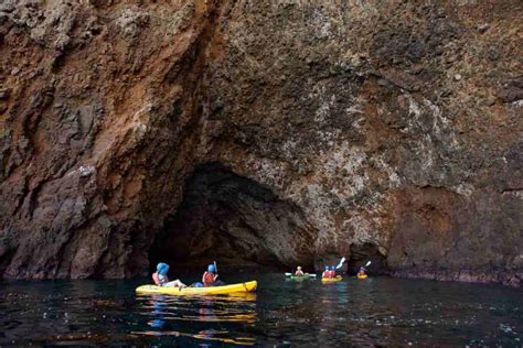 Adventure Awaits Explore Channel Islands Sea Caves By Kayak