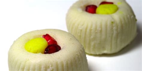 Indian Sweets Rasgulla Gulab Jamun Box Recipes Mithai Ladoo Barfi ...