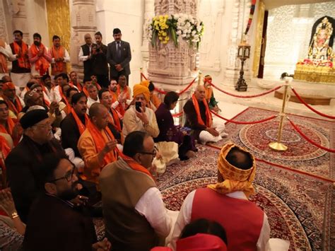 Up Cm Adityanath Visit Ram Temple In Ayodhya Along With Ministers Mlas