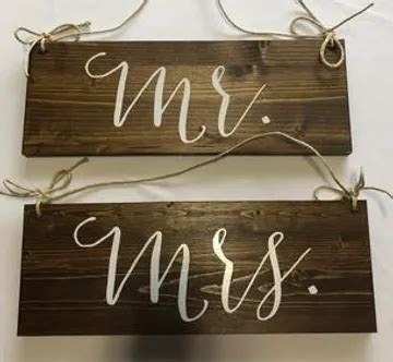 Chair Set Sign B Mr Mrs Dark Walnut Sbl Rentals