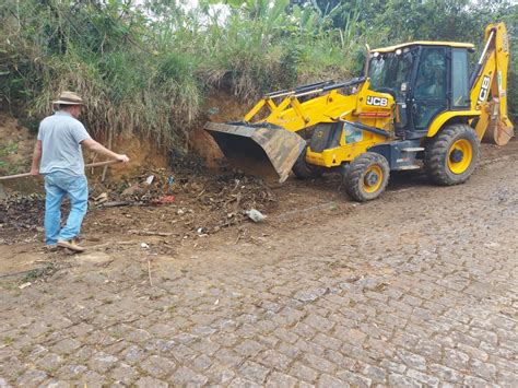 Bairro Represa Recebe Mutir O De Limpeza Da Prefeitura De Trajano