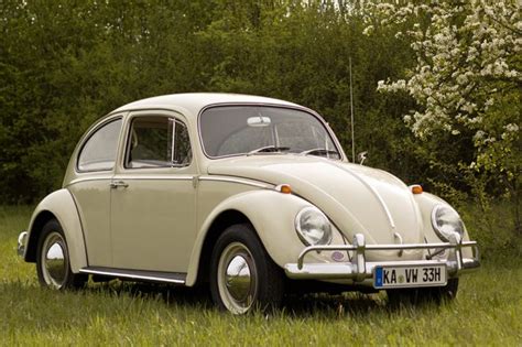 Da Auto Del Popolo Tedesco A Icona Del Cinema Il Maggiolino Volkswagen