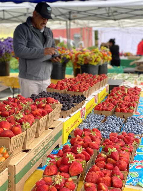 West Oakland Farmers Market