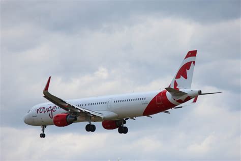 C FJQH Air Canada Rouge Airbus A321 200 At Toronto Pearson