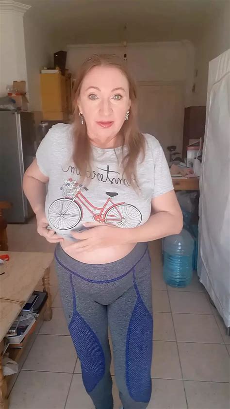 Procace Calda Milf Di Sempre MariaOld Si Spoglia E Si Masturba Con Un Vibratore XHamster