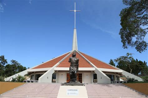 Shrine Uganda Martyrs Shrine Basilica Of Uganda Martyrs Munyonyo