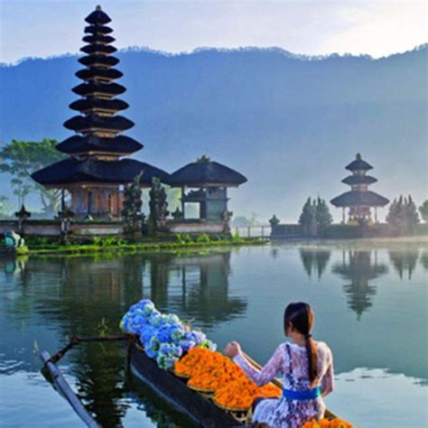 Bali Full Day Ulundanu Tanah Lot Tour