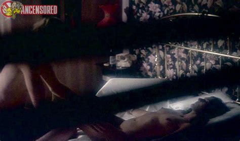 Naked Marilyn Rodgers In Felicity