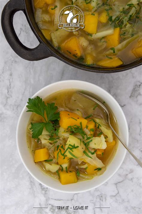 Kürbis Kartoffel Eintopf mit Spitzkohl DELi BERLIN Kochideen Rezepte