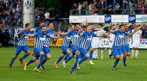 Meppen besiegt Waldhof im Elfmeterschießen und steigt auf DFB