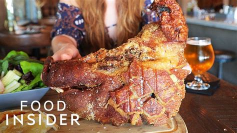 We Tried A Whole Fried Pigs Head Youtube