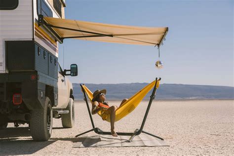 Kammok 3 Second Car Awning Crushes Funding Goal In 1 Hour Gearjunkie