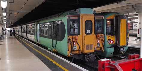 Southern Class 377 604 And 455 814 Stephen S Transport Photography Flickr