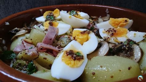 Ensalada De Patatas Con Piquillos Huele Bien