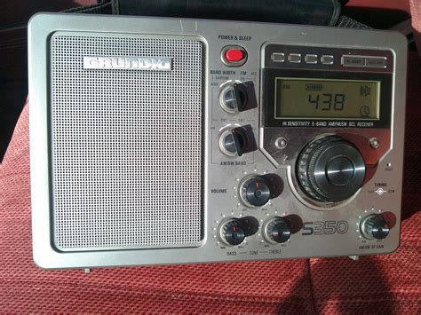 Grundig shortwave radio for 8 bucks (good to be a ham) : ThriftStoreHauls