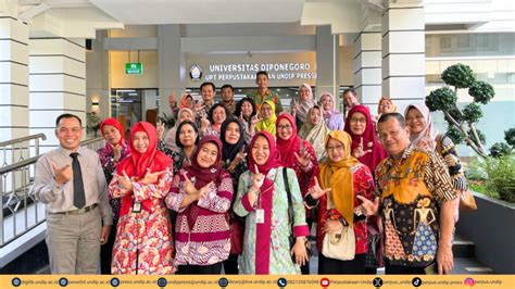 KUNJUNGAN STUDI BANDING DARI DINAS KEARSIPAN DAN PERPUSTAKAAN PROVINSI