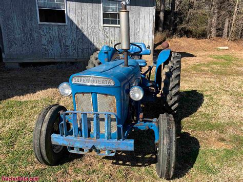 TractorData Fordson Super Dexta Tractor Photos Information